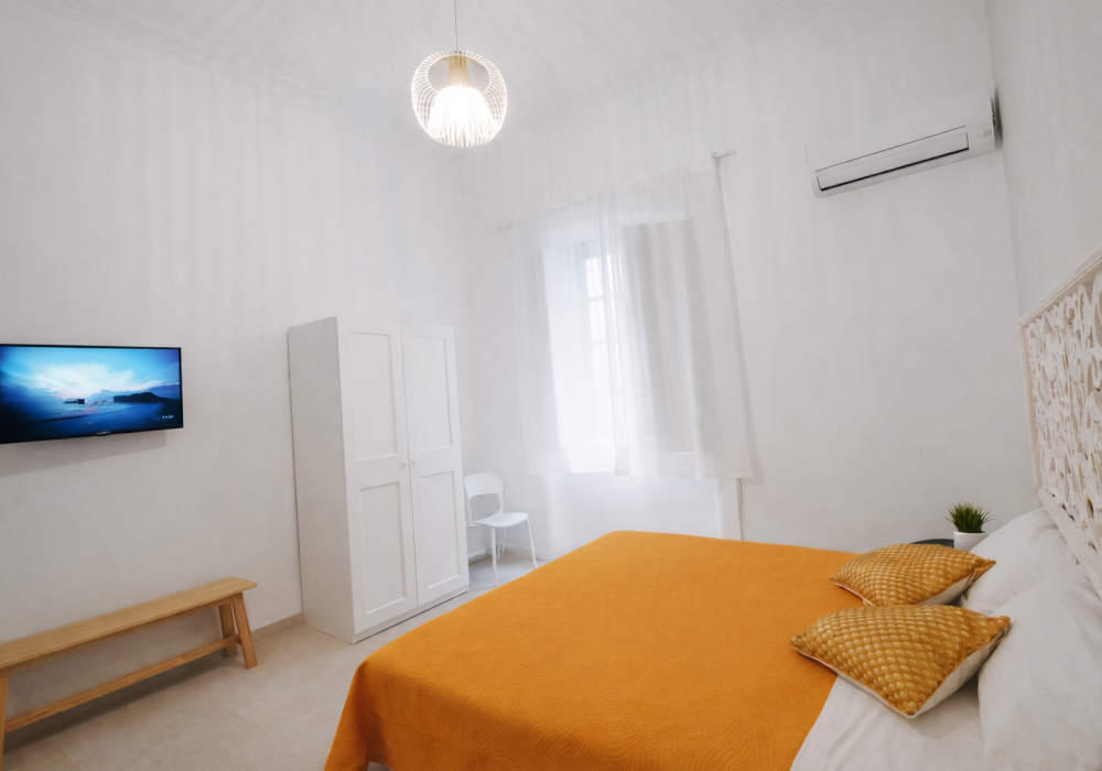 H1 - Smart Stay